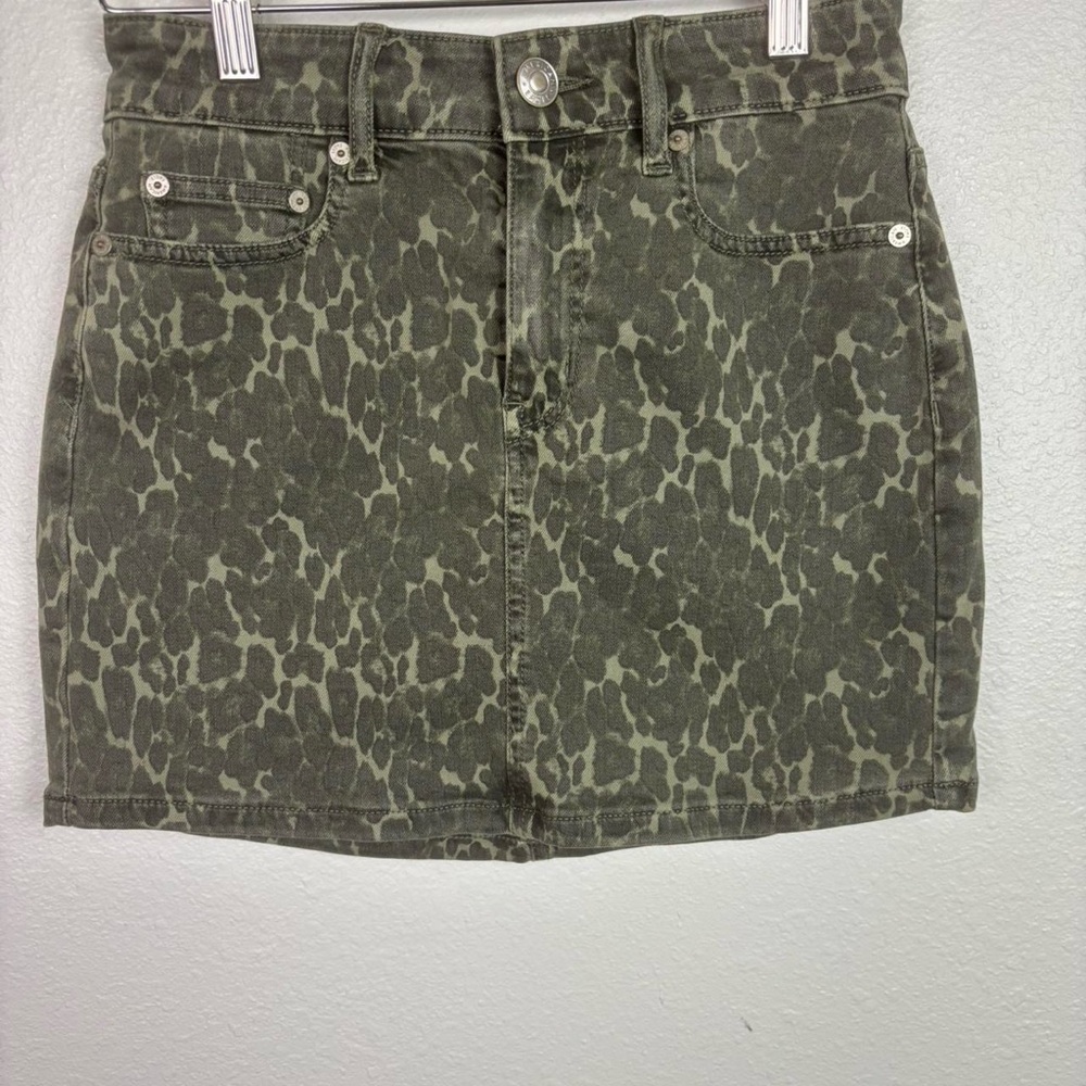 American Eagle Outfitters Green Animal Print Mini Skirt